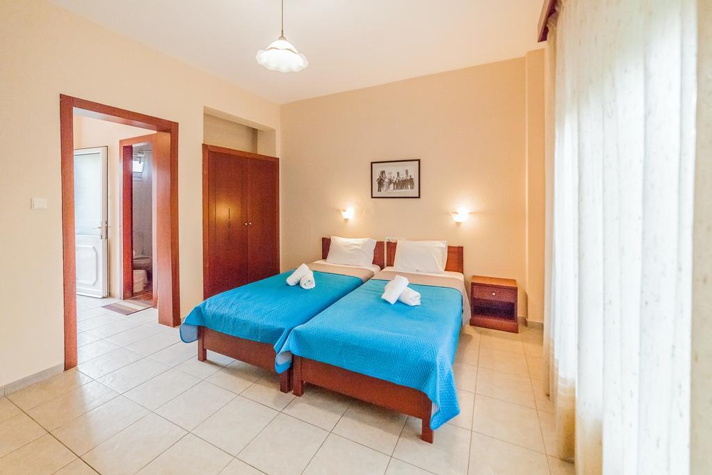 Sintrivanis Resort Beach Paralia Skotinas Exterior foto