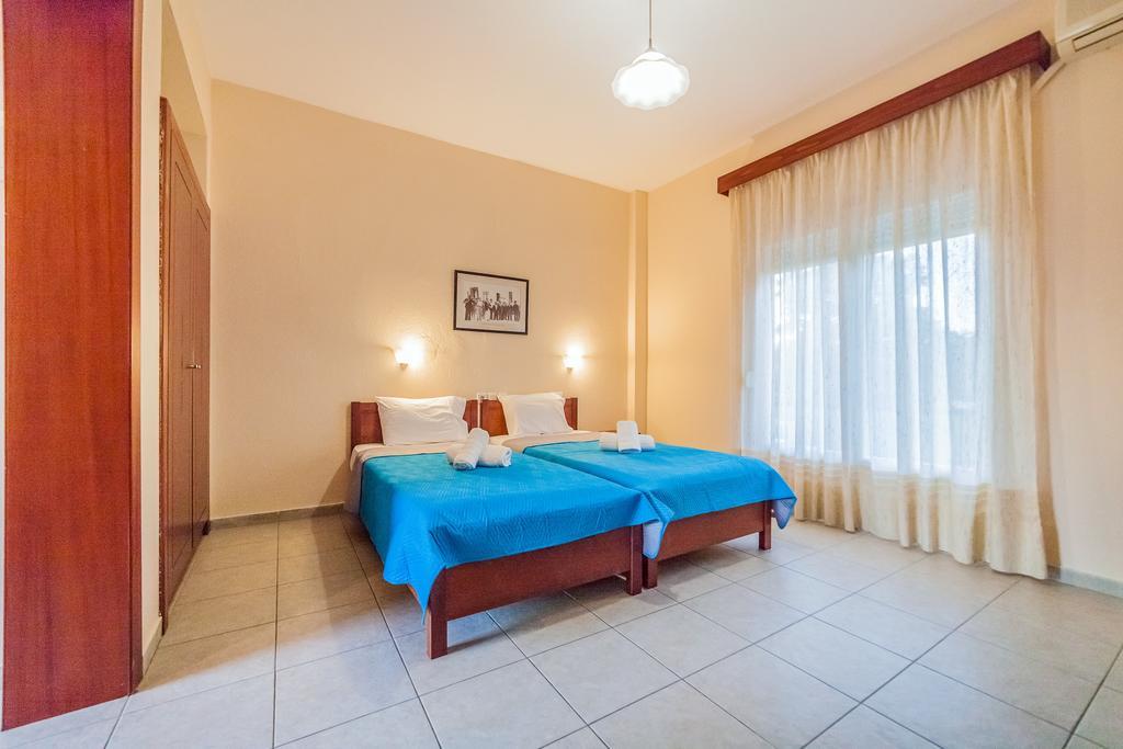 Sintrivanis Resort Beach Paralia Skotinas Exterior foto