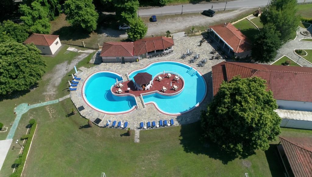 Sintrivanis Resort Beach Paralia Skotinas Exterior foto